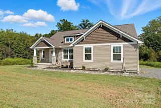 345 Knox Farm Road, Statesville, NC 28677