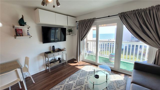 3938 Surfside Blvd 2214, Corpus Christi, TX 78402