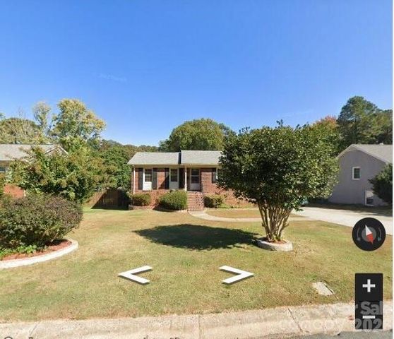 3931 Irvington Drive, Charlotte, NC 28205