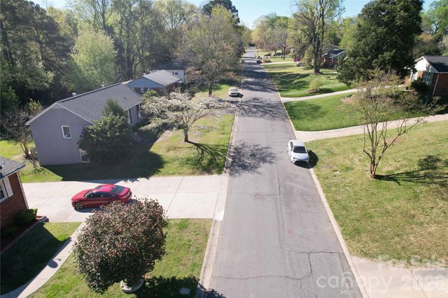 3931 Irvington Drive, Charlotte, NC 28205