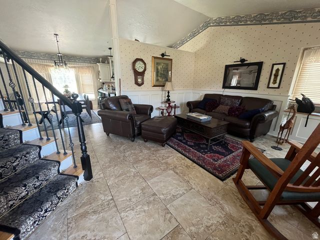 1013 N 1100 W, Farmington, UT 84025