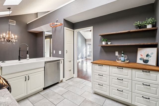 2157 Stradivarius Lane, Carrollton, TX 75007