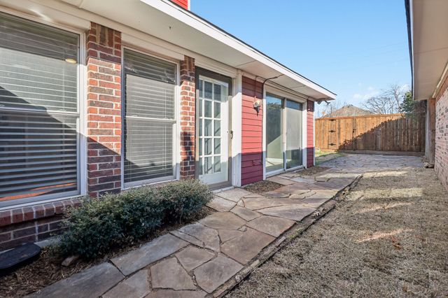 2157 Stradivarius Lane, Carrollton, TX 75007