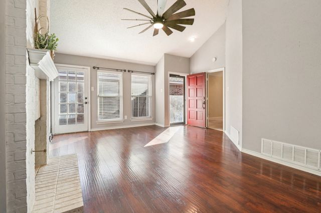 2157 Stradivarius Lane, Carrollton, TX 75007