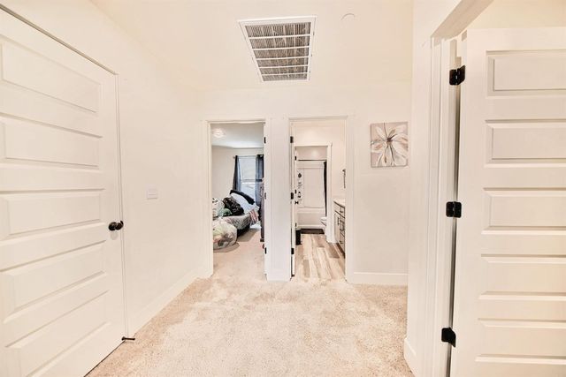 397 Broadstone Ct, Los Banos, CA 93635