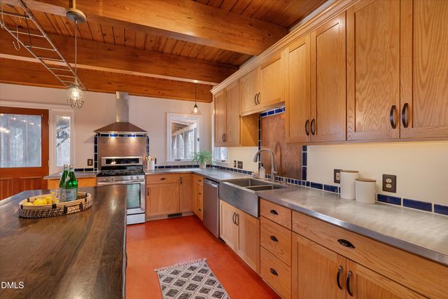 6501 Deerview Trail, Durham, NC 27712