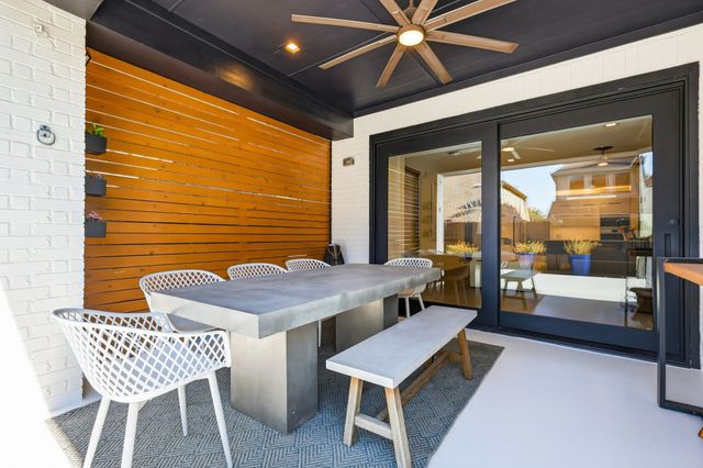 512 Highwood Trail, Lewisville, TX 75056