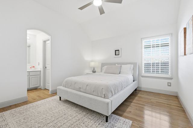 512 Highwood Trail, Lewisville, TX 75056