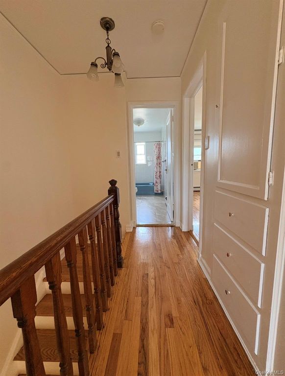 73-07 Utopia Parkway, Fresh Meadows, NY 11366 — photo 3
