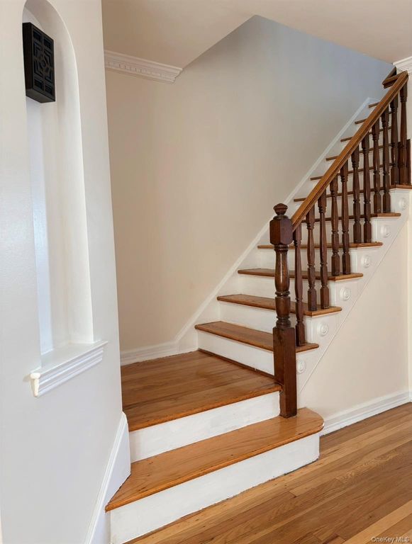 73-07 Utopia Parkway, Fresh Meadows, NY 11366 — photo 5