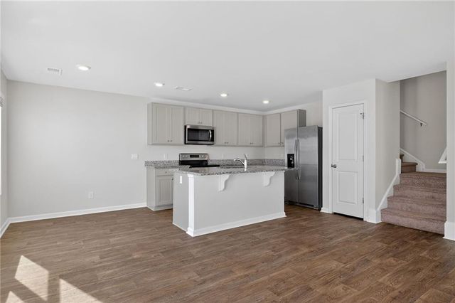 127 Birch Circle, Port Wentworth, GA 31407