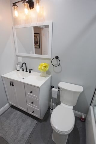 291 Main St 3, Everett, MA 02149