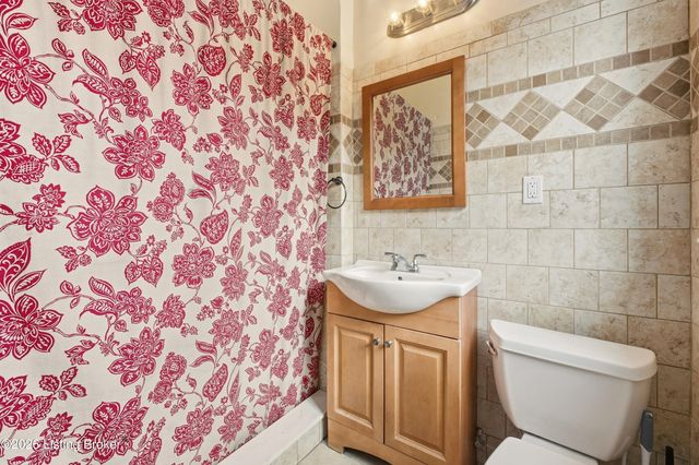 1465 S 1st St, Louisville, KY 40208