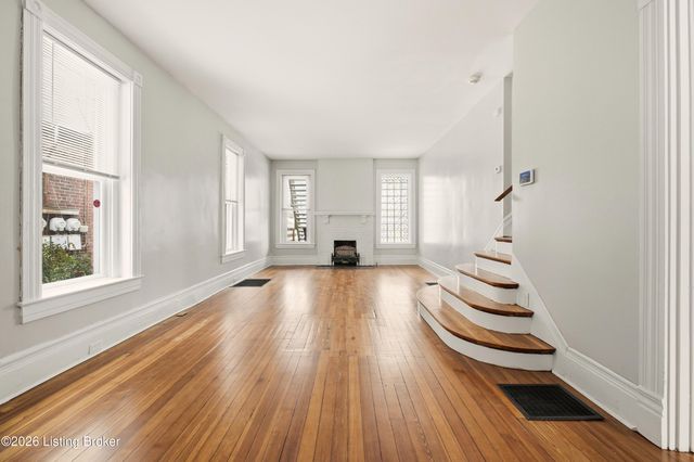 1465 S 1st St, Louisville, KY 40208