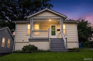 2215 Wallis Avenue, Overland, MO 63114