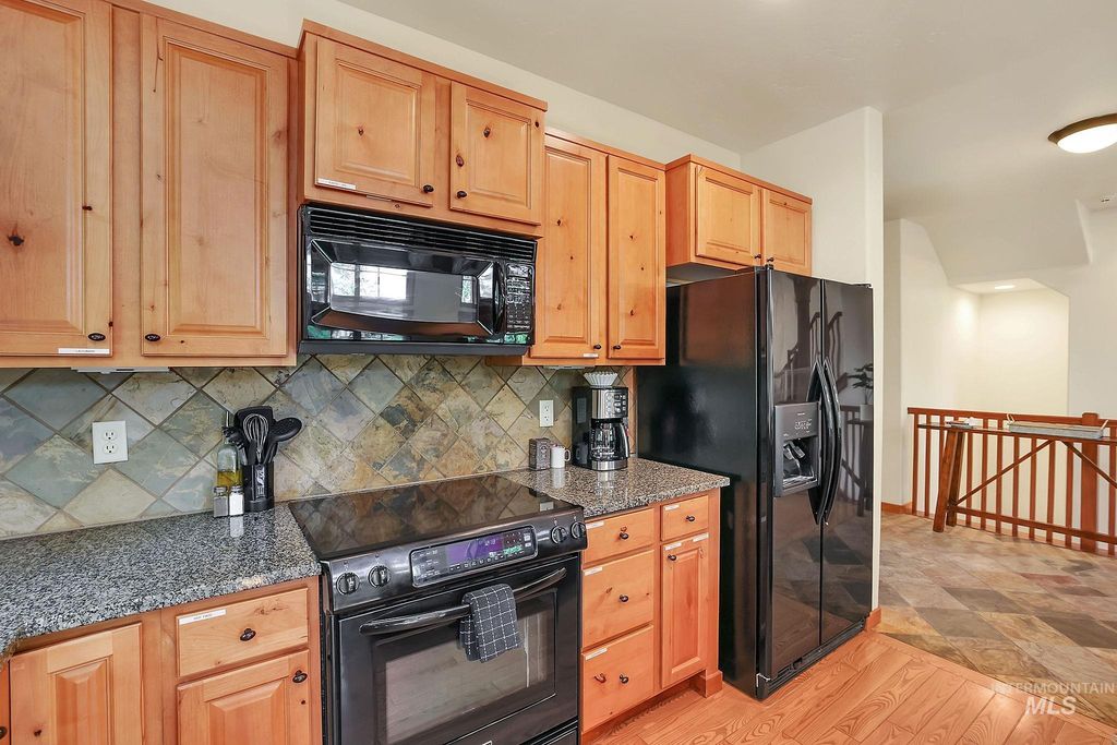 76 Clearwater, Donnelly, ID 83615 photo 11