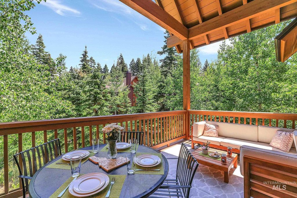 76 Clearwater, Donnelly, ID 83615 photo 18