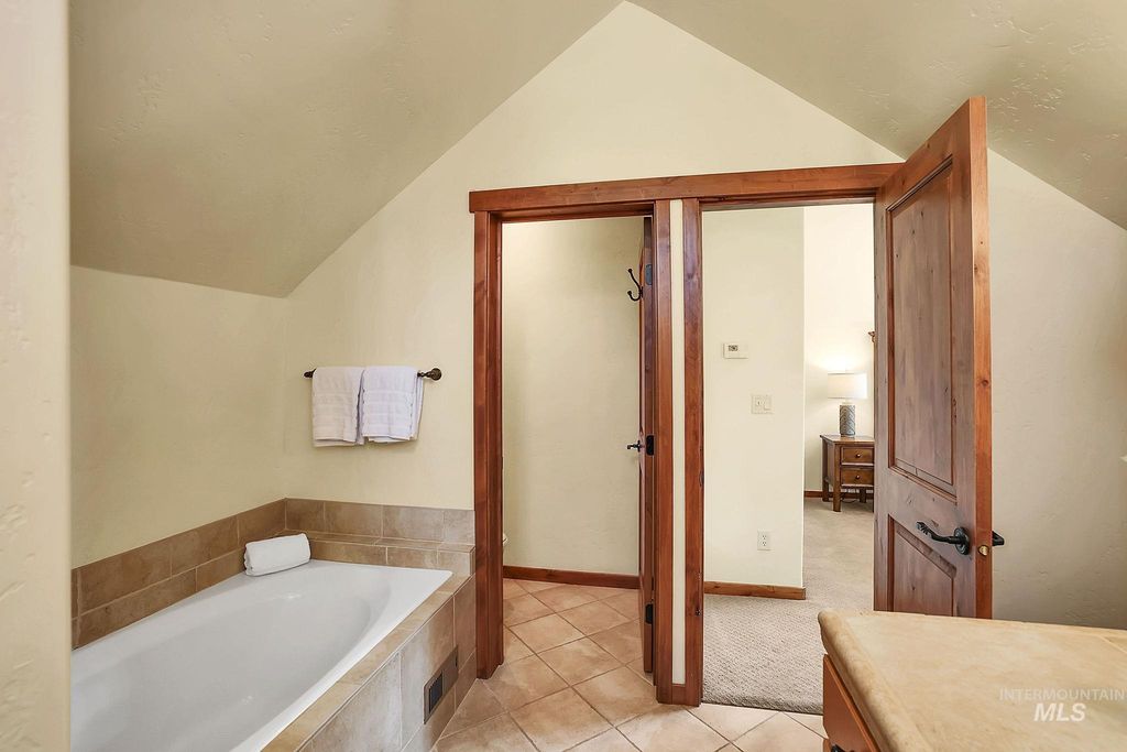 76 Clearwater, Donnelly, ID 83615 photo 32