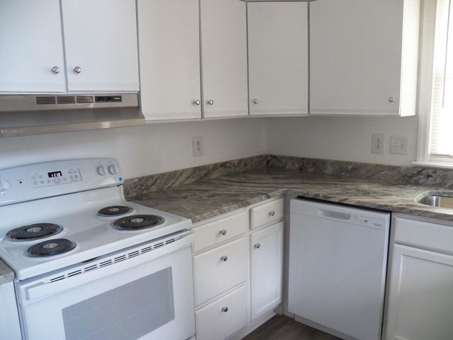 105 Commons Way, Goose Creek, SC 29445