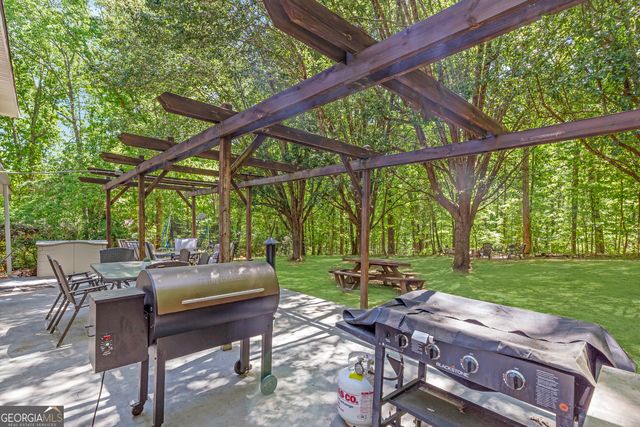 5525 Dorsett Shoals Lane, Douglasville, GA 30135