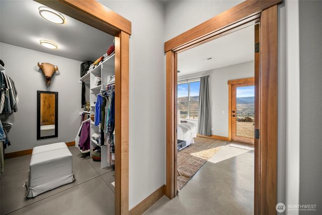 95 Laurel Estates, Rock Island, WA 98850