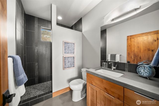 95 Laurel Estates, Rock Island, WA 98850