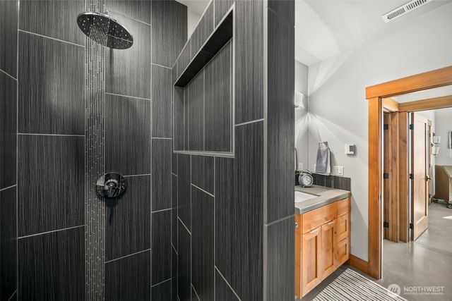 95 Laurel Estates, Rock Island, WA 98850