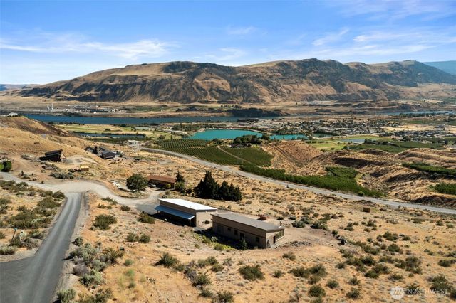 95 Laurel Estates, Rock Island, WA 98850