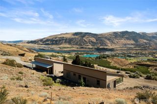 95 Laurel Estates, Rock Island, WA 98850