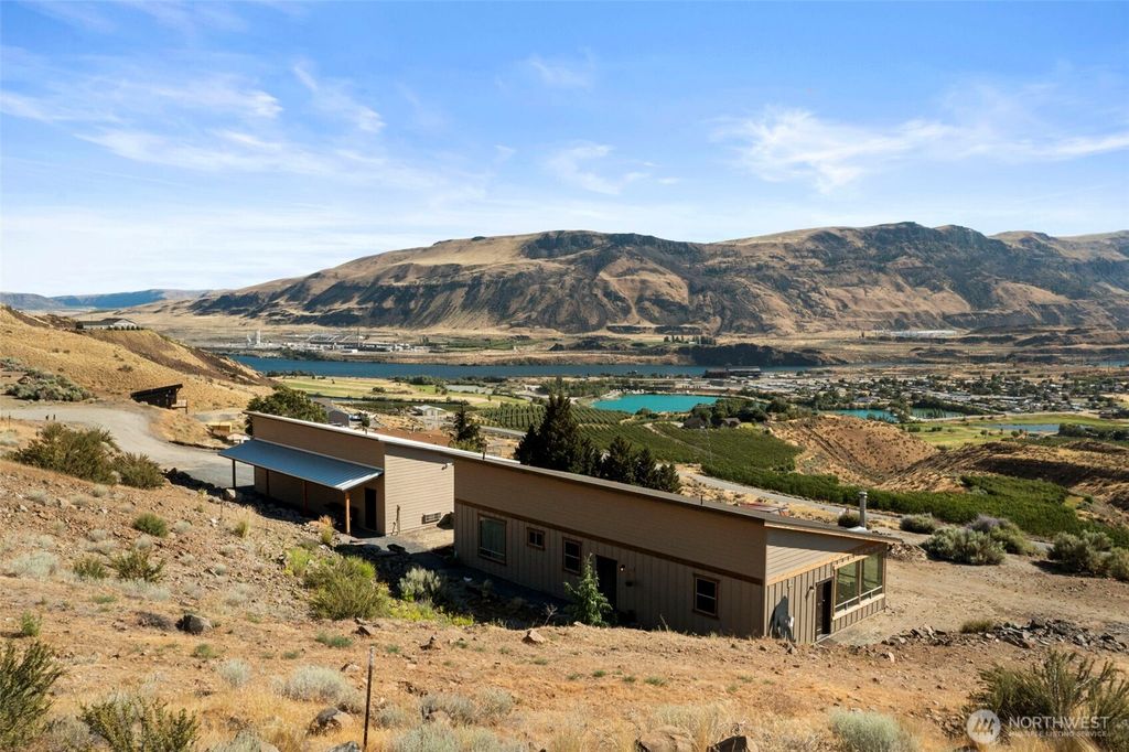 95 Laurel Estates, Rock Island, WA 98850