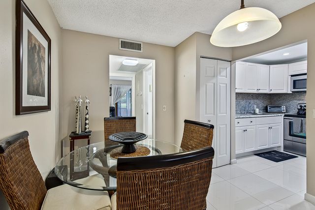 96 Fanshaw, Boca Raton, FL 33434