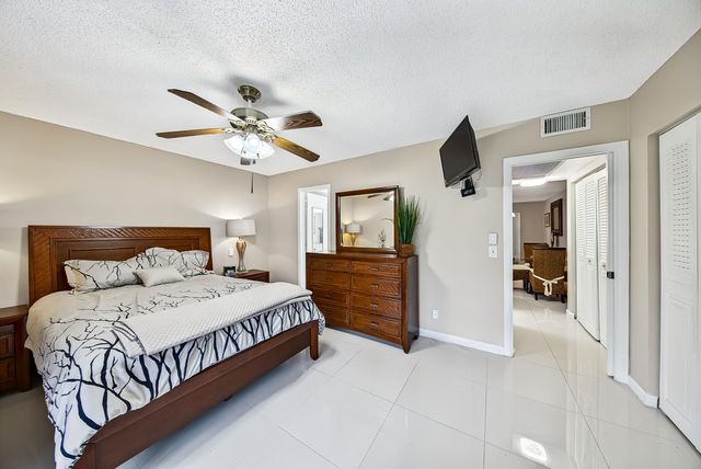 96 Fanshaw, Boca Raton, FL 33434