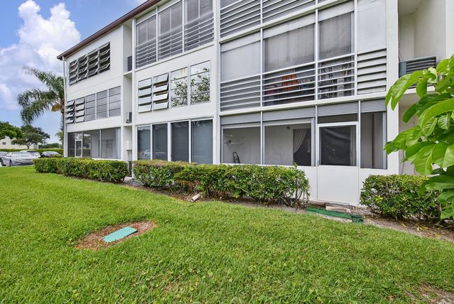 96 Fanshaw, Boca Raton, FL 33434