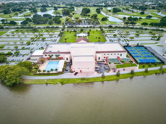 96 Fanshaw, Boca Raton, FL 33434