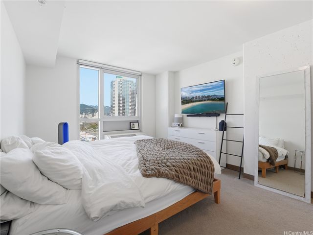 988 Halekauwila Street 914, Honolulu, HI 96814