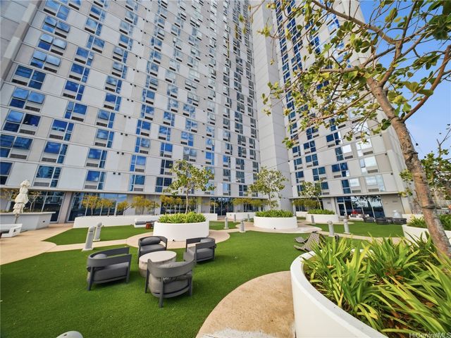 988 Halekauwila Street 914, Honolulu, HI 96814