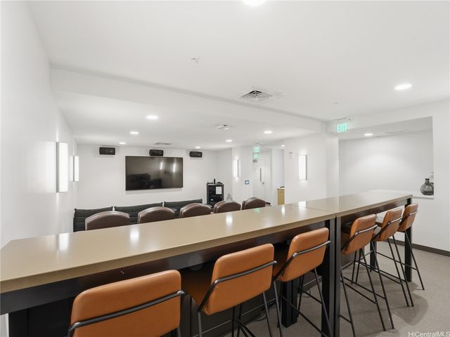 988 Halekauwila Street 914, Honolulu, HI 96814