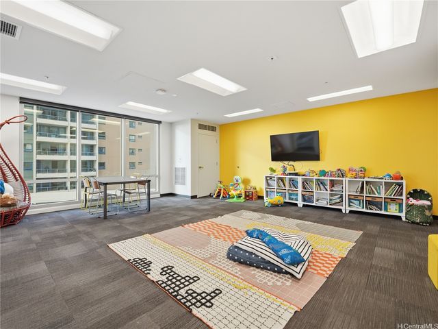 988 Halekauwila Street 914, Honolulu, HI 96814