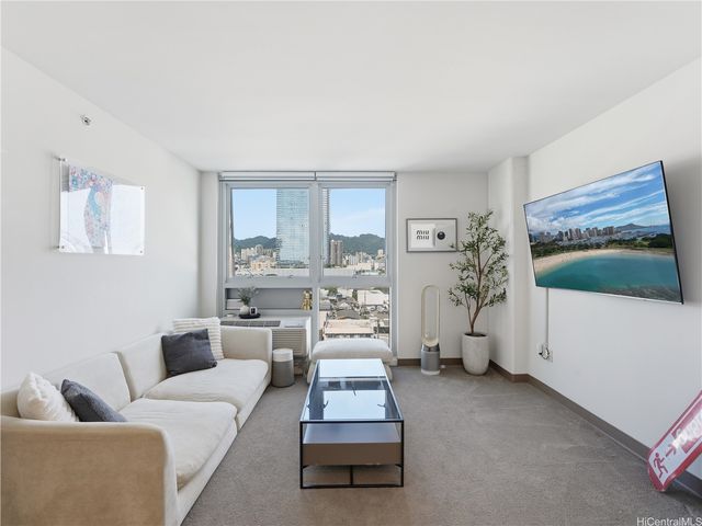 988 Halekauwila Street 914, Honolulu, HI 96814