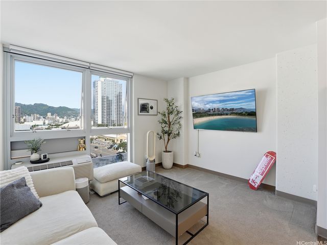 988 Halekauwila Street 914, Honolulu, HI 96814