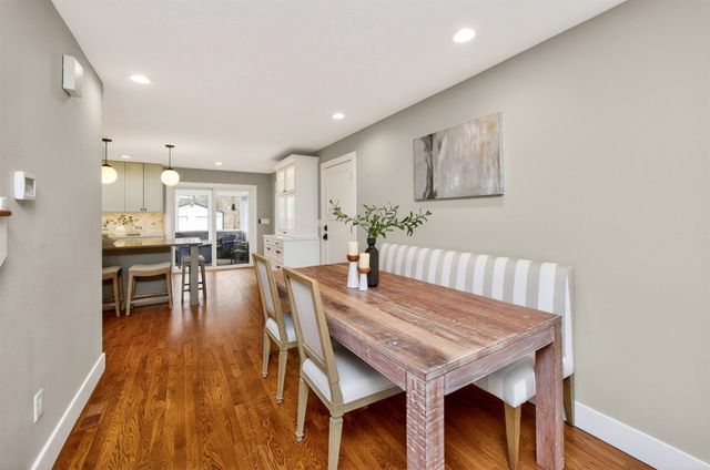 4865 Meredith Drive, Des Moines, IA 50310