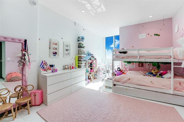 15901 Collins Ave 2701, Sunny Isles Beach, FL 33160