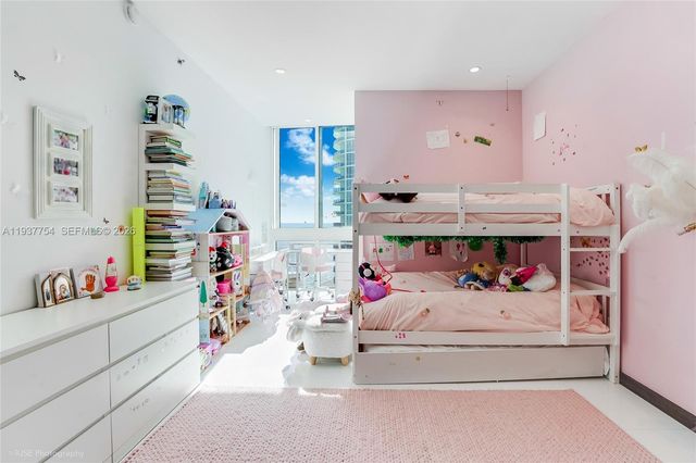 15901 Collins Ave 2701, Sunny Isles Beach, FL 33160