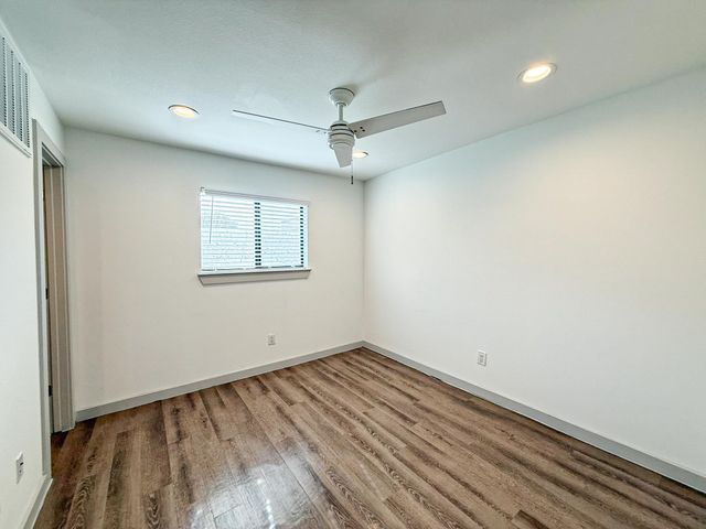 4526 Munger Avenue 106, Dallas, TX 75204