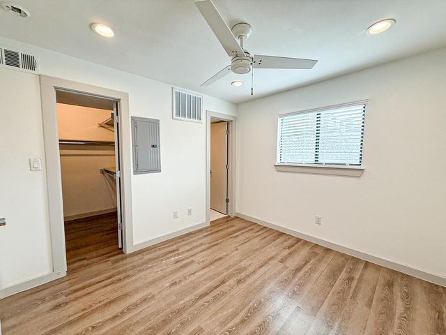 4526 Munger Avenue 106, Dallas, TX 75204