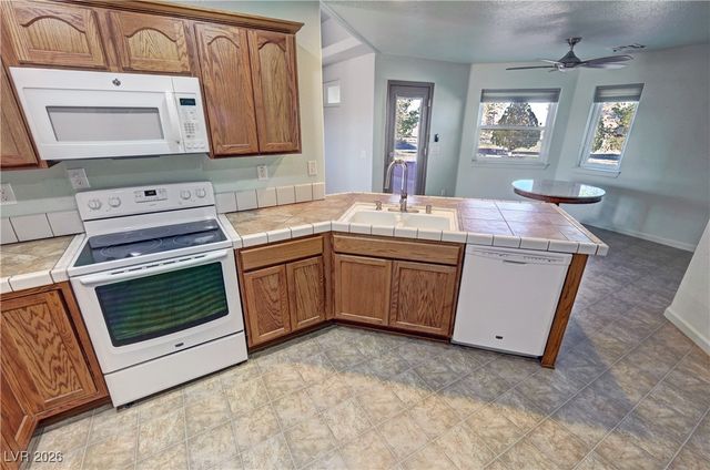 2180 East Traci Street, Pahrump, NV 89048