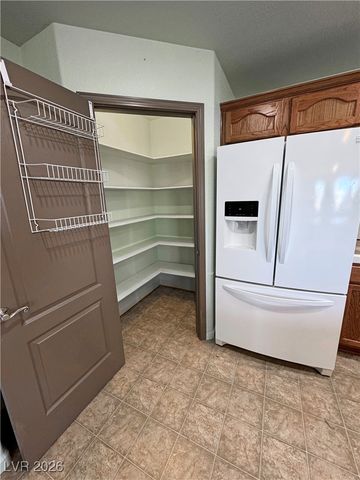 2180 East Traci Street, Pahrump, NV 89048