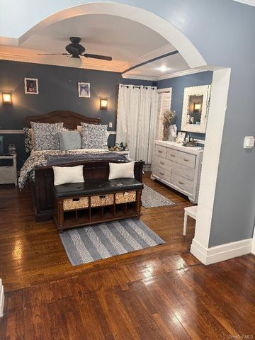 11909 224th Street, Cambria Heights, NY 11411