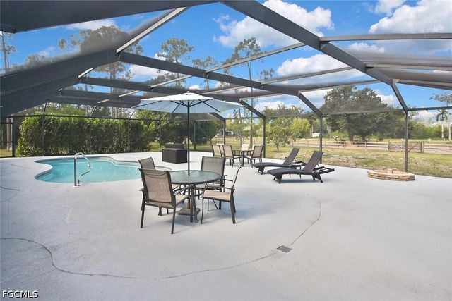 12206 Honeysuckle RD, Fort Myers, FL 33966