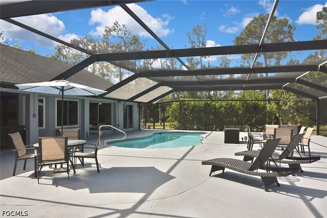 12206 Honeysuckle RD, Fort Myers, FL 33966